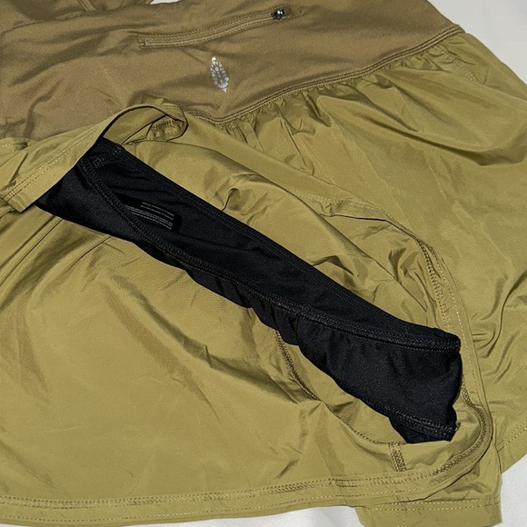 NWOT FP Movement Righteous Long-Sleeve Runsie - Picture 6 of 8